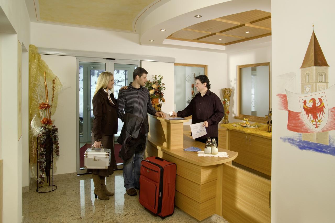Residence Garni Alpenstern Resia Dış mekan fotoğraf