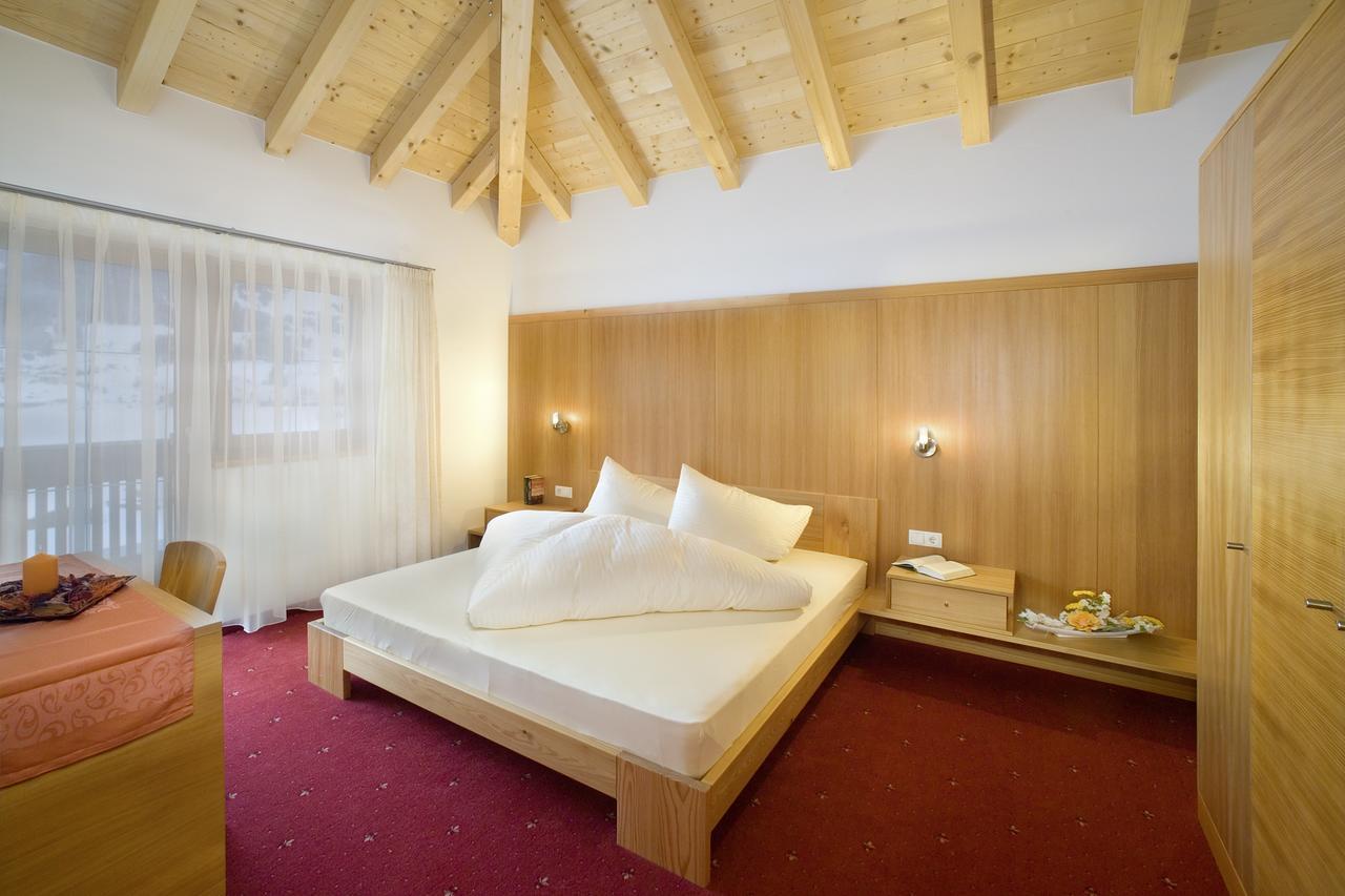Residence Garni Alpenstern Resia Dış mekan fotoğraf